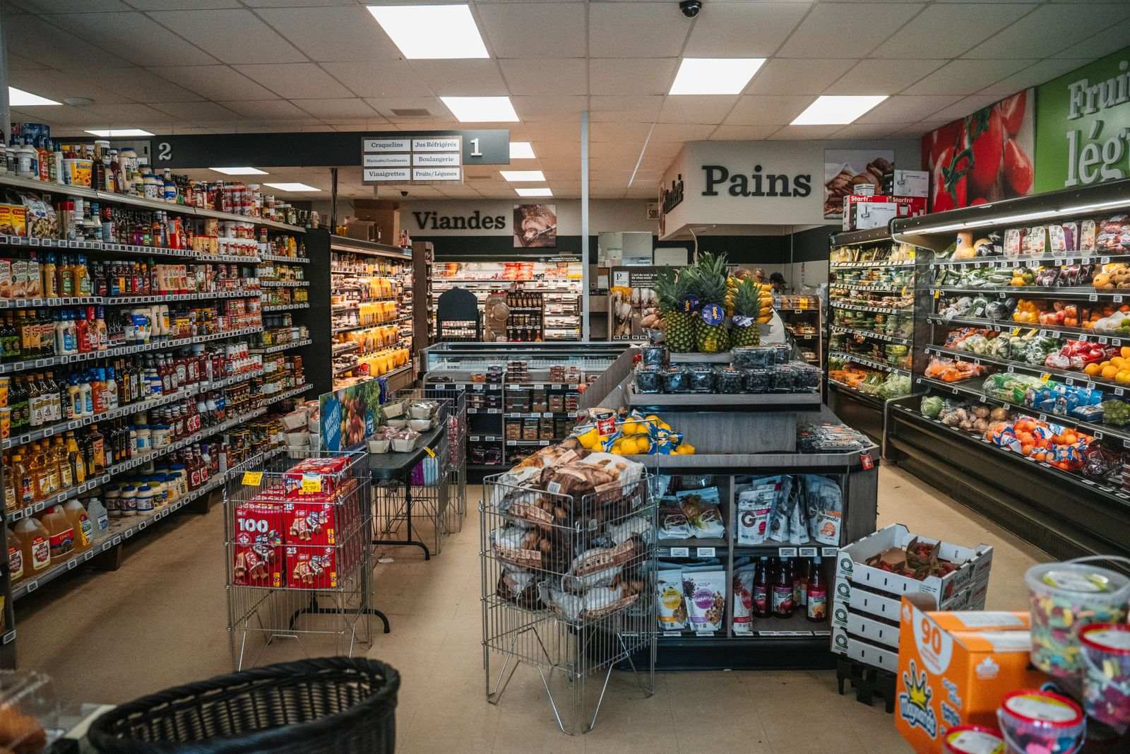 Découverte des spécialités gourmandes du magasin de nourriture lorraine